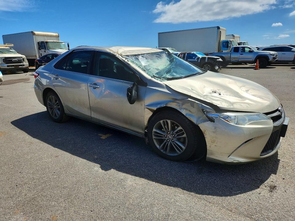 Aukcja sprzedaży 2015 Toyota Camry, vin: 4T1BF1FK8FU473924, numer aukcji: 63931806