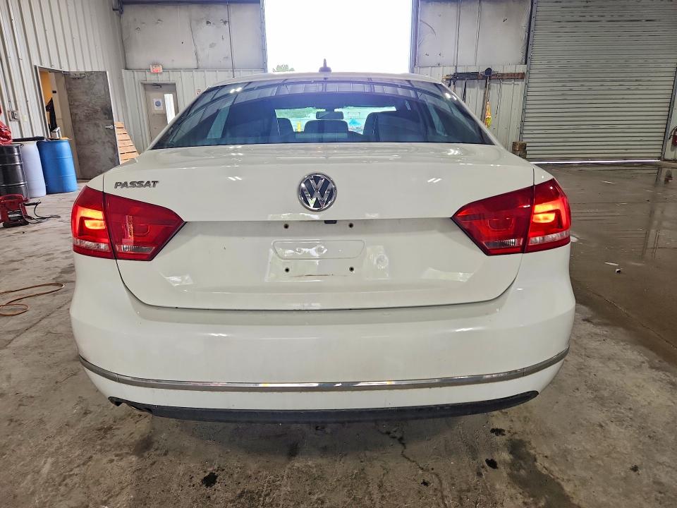 Продаж на аукціоні авто 2015 Volkswagen Passat, vin: 1VWBV7A33FC105048, номер лоту: 63493276