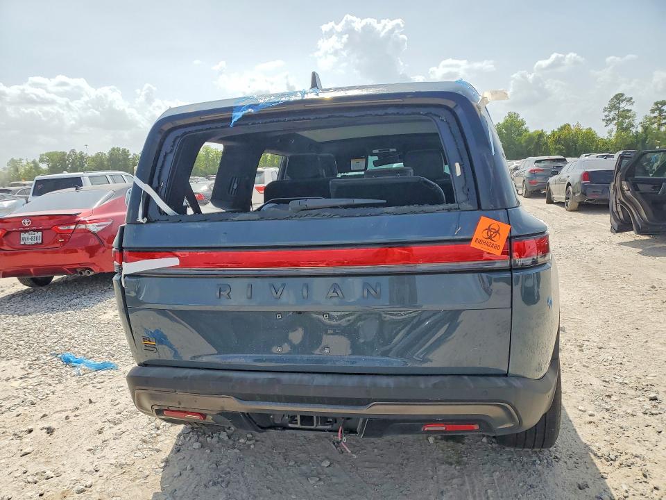 60203466 :رقم المزاد ، 7PDSGCBP4SN065223 vin ، 2025 Rivian R1s مزاد بيع