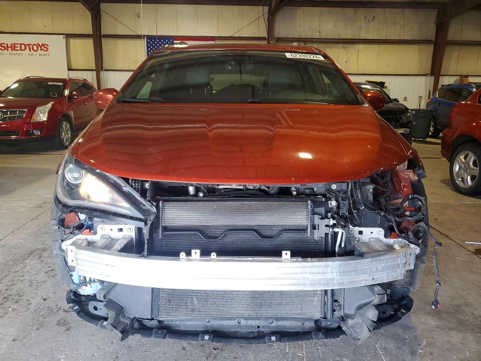 Продажа на аукционе авто 2018 Chrysler Pacifica, vin: 2C4RC1EG1JR258254, номер лота: 62398226