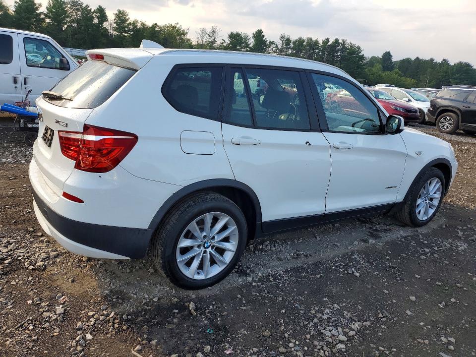 66390556 :رقم المزاد ، 5UXWX9C55E0D21980 vin ، 2014 Bmw X3 مزاد بيع