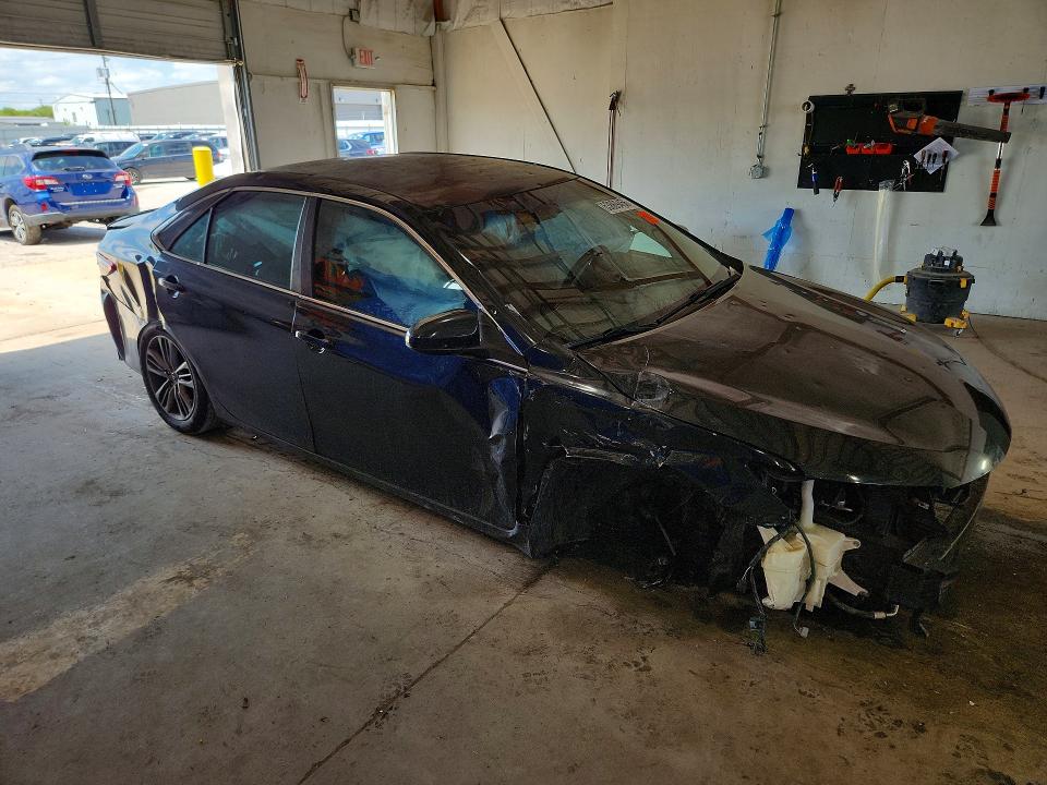 63869456 :رقم المزاد ، 4T1BF1FK9FU480171 vin ، 2015 Toyota Camry مزاد بيع