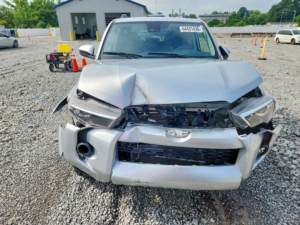 2024 Toyota 4runner მანქანა იყიდება აუქციონზე, vin: JTEMU5JR6R6249747, აუქციონის ნომერი: 64431436