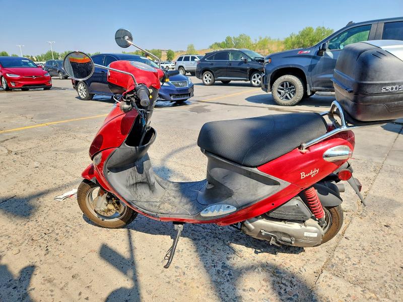 2012 Genuine Scooter Co. Buddy მანქანა იყიდება აუქციონზე, vin: RFVPAP5A7C1009367, აუქციონის ნომერი: 63240286