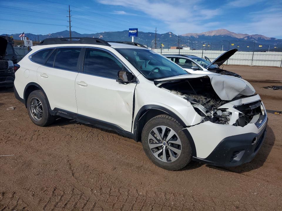 65246876 :رقم المزاد ، 4S4BTAAC3M3190326 vin ، 2021 Subaru Outback مزاد بيع