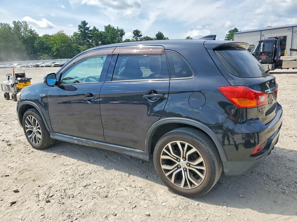 63639676 :رقم المزاد ، JA4AP3AU3JU023683 vin ، 2018 Mitsubishi Outlander Sport مزاد بيع