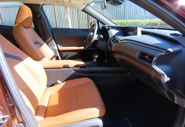 Auction sale of the 2019 Lexus Ux, vin: JTHY3JBH0K2013596, lot number: 65948496
