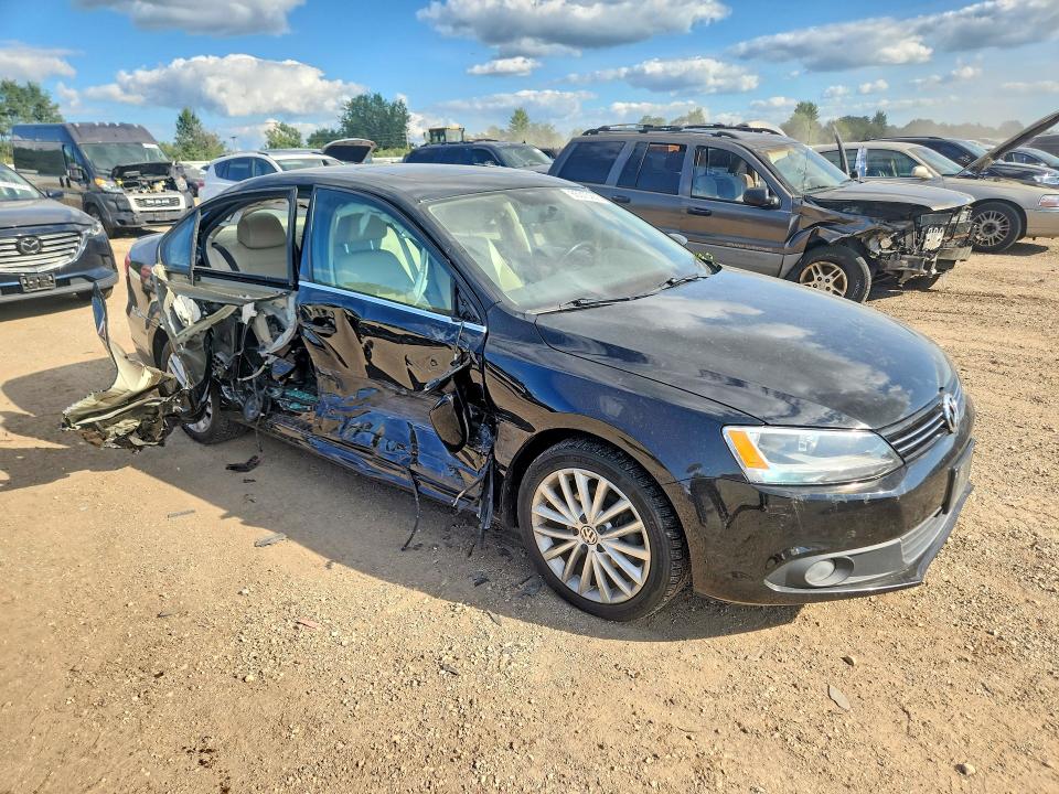 Продажа на аукционе авто 2014 Volkswagen Jetta, vin: 3VWLL7AJ3EM405016, номер лота: 65373266