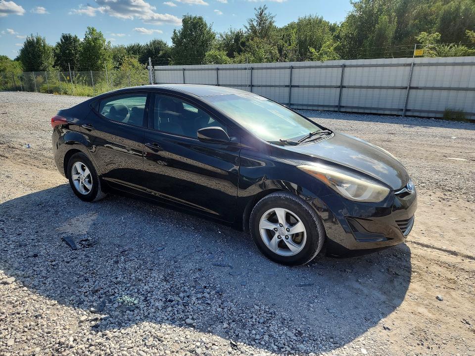 2015 Hyundai Elantra მანქანა იყიდება აუქციონზე, vin: 5NPDH4AE5FH647033, აუქციონის ნომერი: 64991926