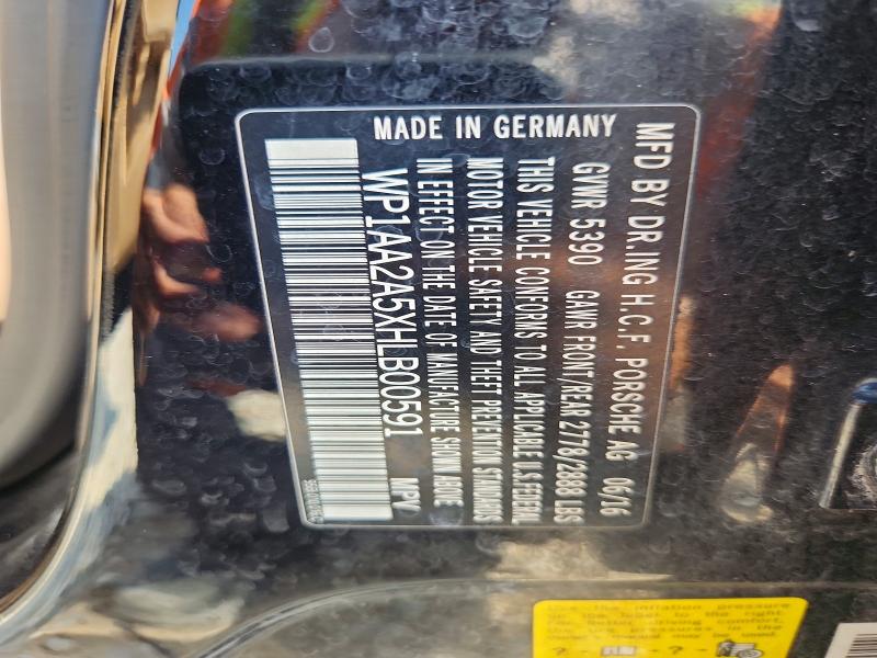 63745326 :رقم المزاد ، WP1AA2A5XHLB00591 vin ، 2017 Porsche Macan مزاد بيع