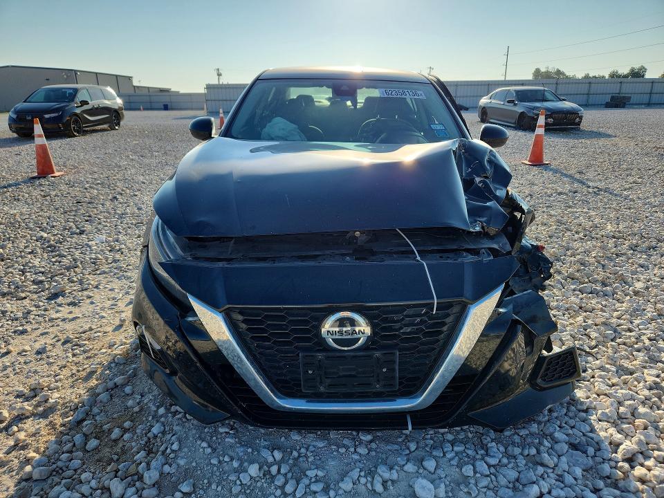 Продаж на аукціоні авто 2021 Nissan Altima, vin: 1N4BL4BVXMN390538, номер лоту: 62358136