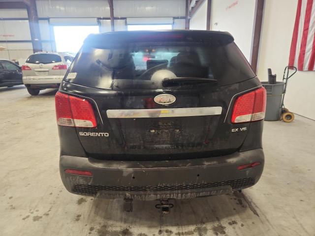 64215216 :رقم المزاد ، 5XYKU4A21BG012921 vin ، 2011 Kia Sorento مزاد بيع