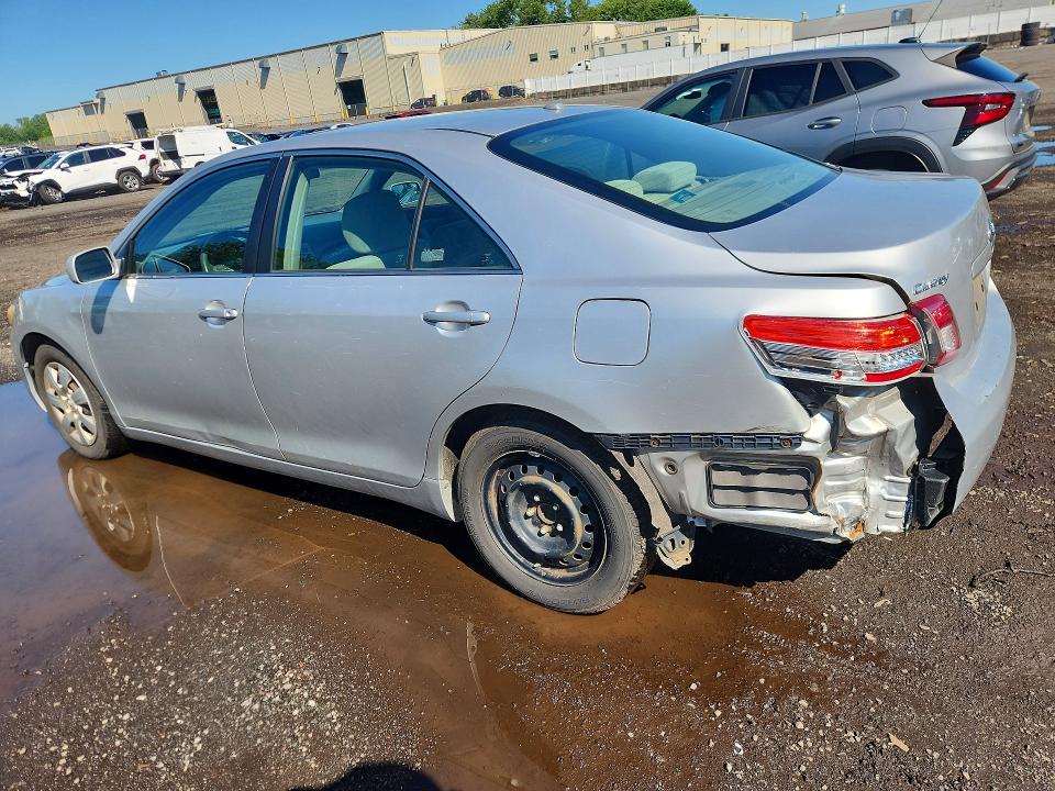 63207086 :رقم المزاد ، 4T1BF3EK3AU025340 vin ، 2010 Toyota Camry مزاد بيع