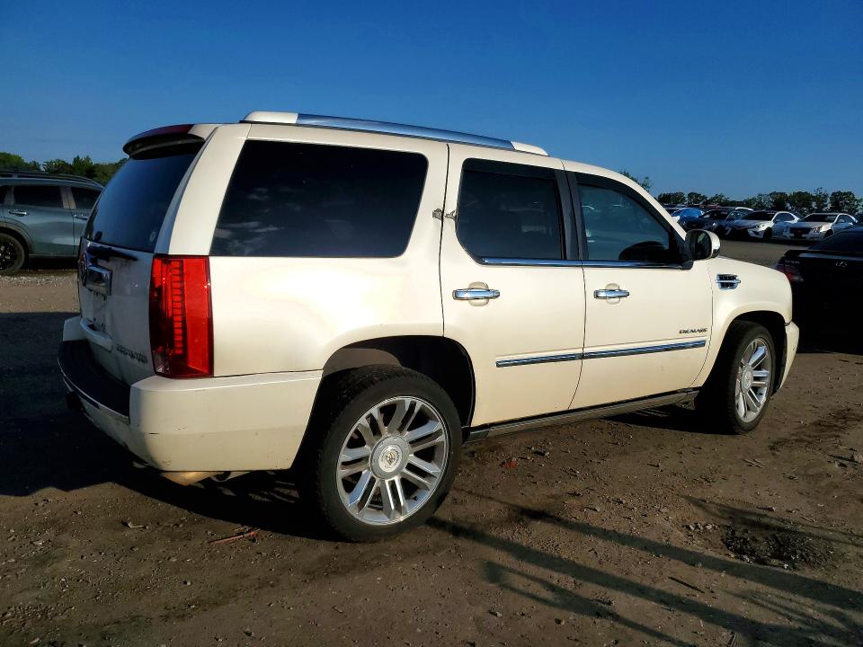 Продаж на аукціоні авто 2011 Cadillac Escalade, vin: 1GYS4DEF7BR260583, номер лоту: 62164146