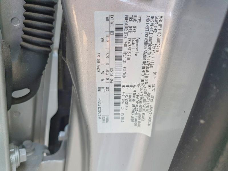 2017 Ford Focus მანქანა იყიდება აუქციონზე, vin: 1FADP3E25HL328958, აუქციონის ნომერი: 64480326
