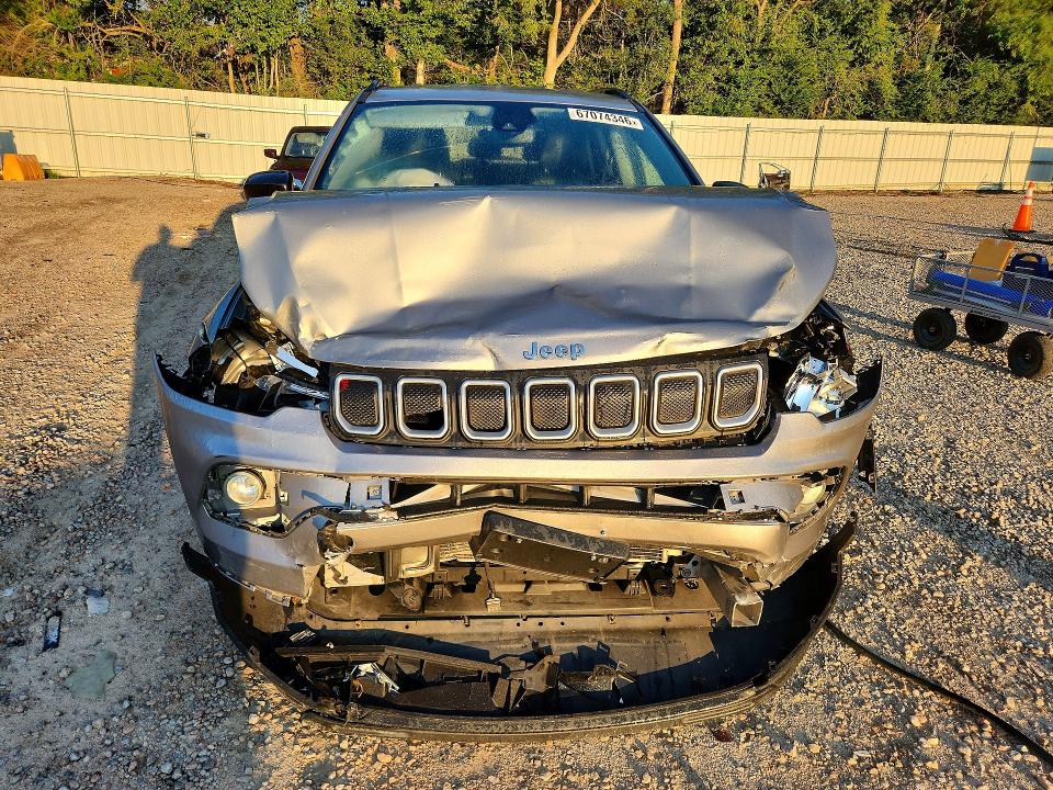 2022 Jeep Compass მანქანა იყიდება აუქციონზე, vin: 3C4NJDBBXNT116955, აუქციონის ნომერი: 67074346