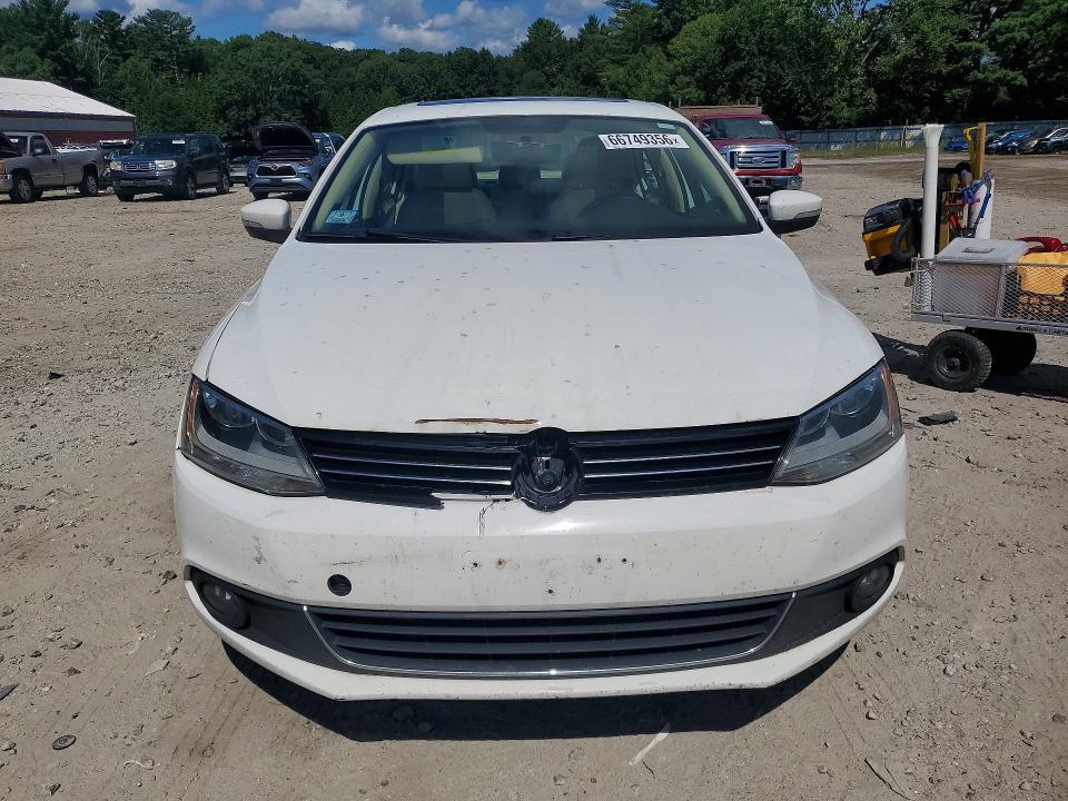 66749356 :رقم المزاد ، 3VWLP7AJ8CM468968 vin ، 2012 Volkswagen Jetta مزاد بيع
