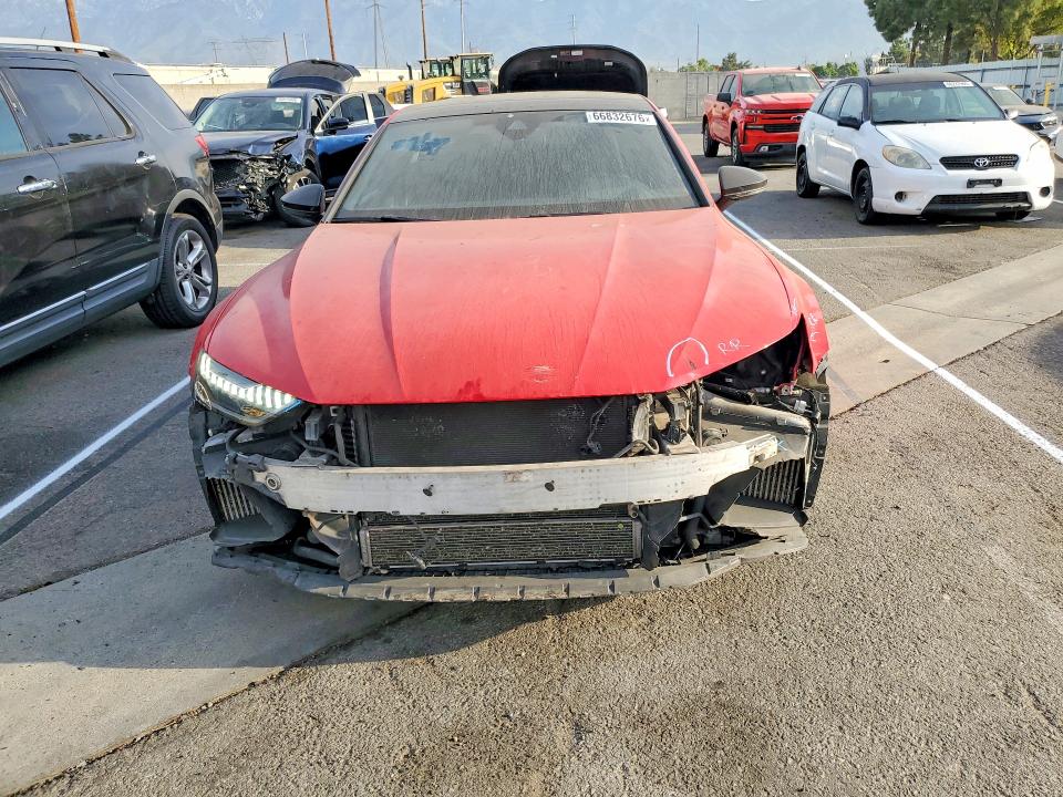 66832676 :رقم المزاد ، WUAPCBF21MN902632 vin ، 2021 Audi Rs7 مزاد بيع
