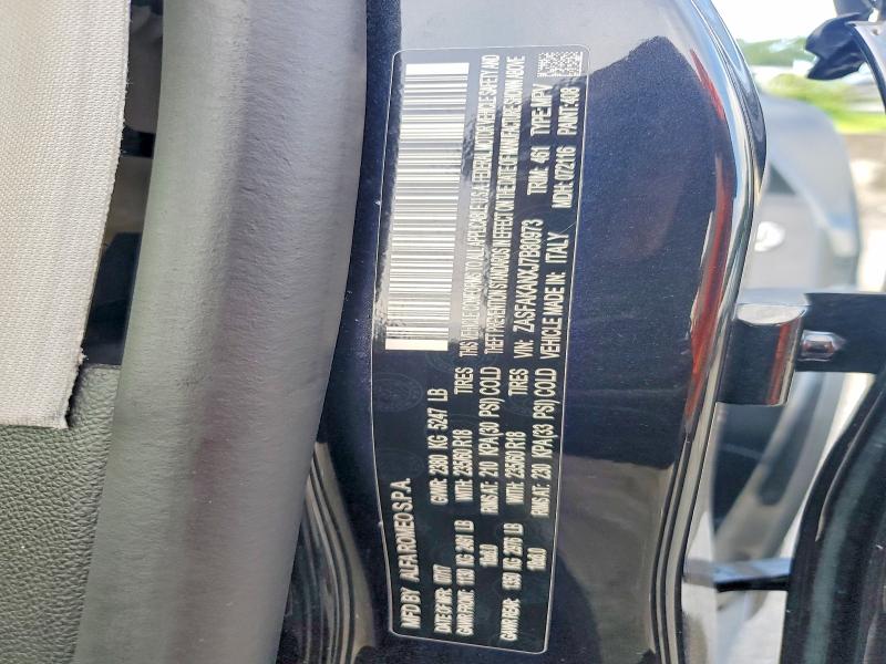 Продаж на аукціоні авто 2018 Alfa Romeo Stelvio, vin: ZASFAKANXJ7B80973, номер лоту: 63723506