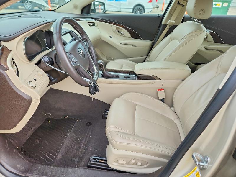 65225236 :رقم المزاد ، 1G4GB5G35FF181507 vin ، 2015 Buick Lacrosse مزاد بيع