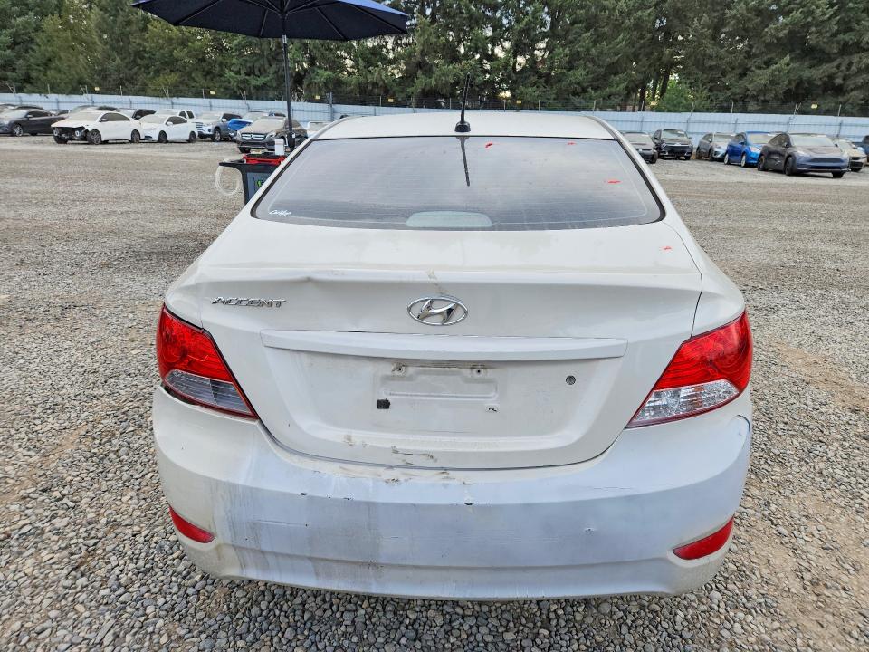 2017 Hyundai Accent მანქანა იყიდება აუქციონზე, vin: KMHCT4AE3HU219203, აუქციონის ნომერი: 66389186