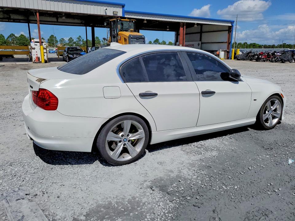 2011 Bmw 335 მანქანა იყიდება აუქციონზე, vin: WBAPM5C50BE577489, აუქციონის ნომერი: 65690146