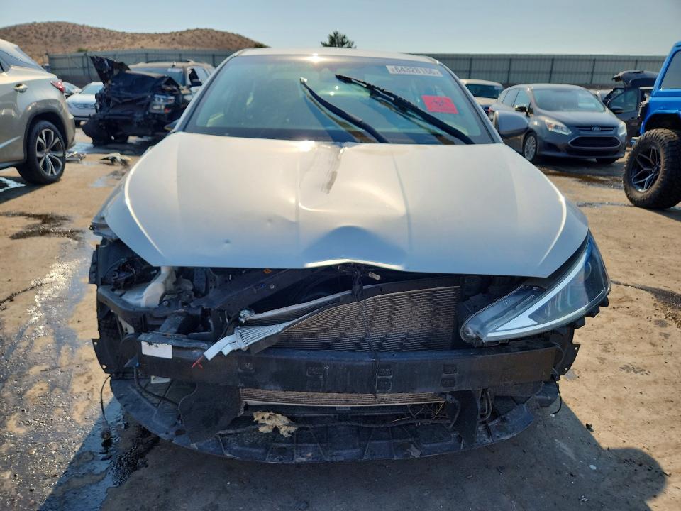 Продаж на аукціоні авто 2020 Hyundai Elantra, vin: 5NPD74LF0LH589496, номер лоту: 64328166