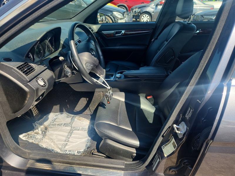 65649806 :رقم المزاد ، WDDGF8BB7AR123341 vin ، 2010 Mercedes-benz C مزاد بيع