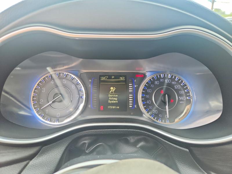 Продаж на аукціоні авто 2016 Chrysler 200, vin: 1C3CCCAB4GN166139, номер лоту: 65757076