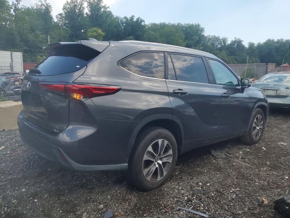 Aukcja sprzedaży 2023 Toyota Highlander, vin: 5TDKDRAH1PS003020, numer aukcji: 62751646