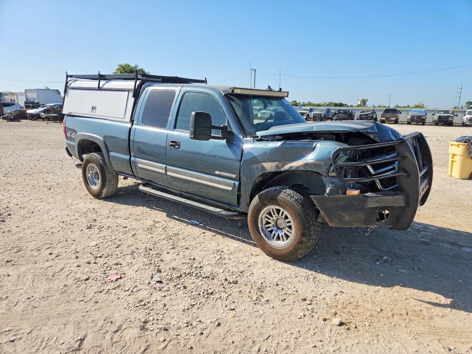 Продаж на аукціоні авто 2006 Chevrolet Silverado, vin: 1GCHK29U56E110083, номер лоту: 65220796