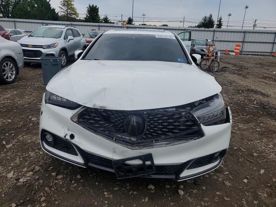2020 Acura Tlx მანქანა იყიდება აუქციონზე, vin: 19UUB3F62LA802381, აუქციონის ნომერი: 65519516