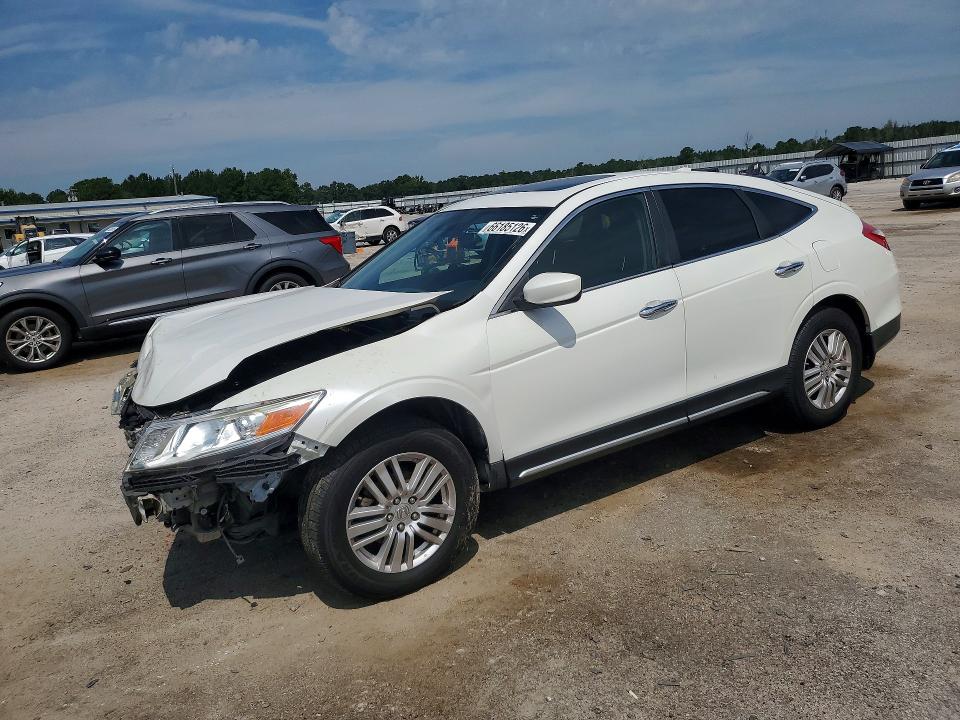 2013 Honda Crosstour მანქანა იყიდება აუქციონზე, vin: 5J6TF3H50DL000351, აუქციონის ნომერი: 66185126