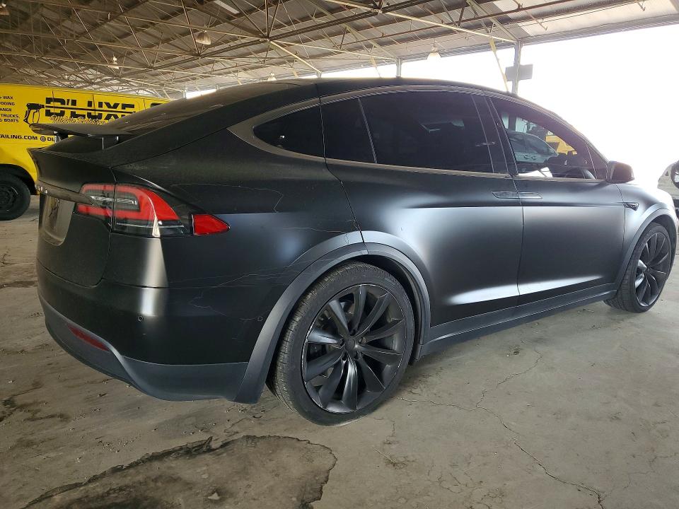 Продажа на аукционе авто 2017 Tesla Model X, vin: 5YJXCBE2XHF070503, номер лота: 65020606