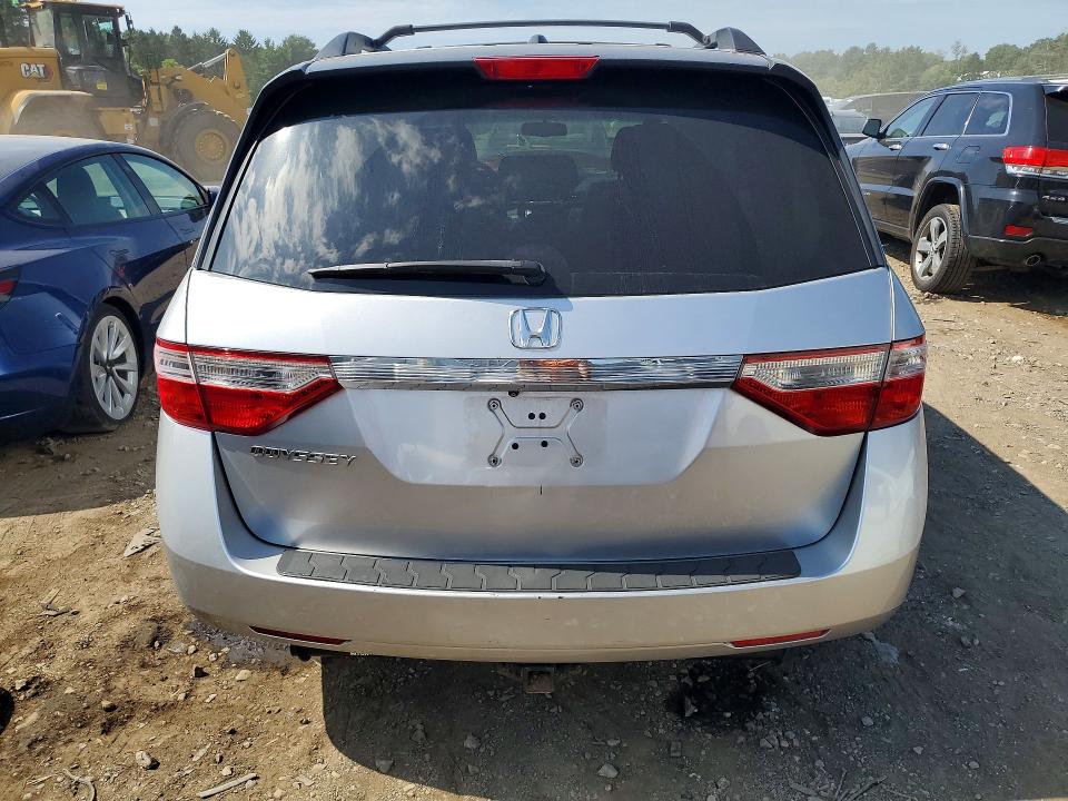 2011 Honda Odyssey მანქანა იყიდება აუქციონზე, vin: 5FNRL5H67BB013949, აუქციონის ნომერი: 66135096