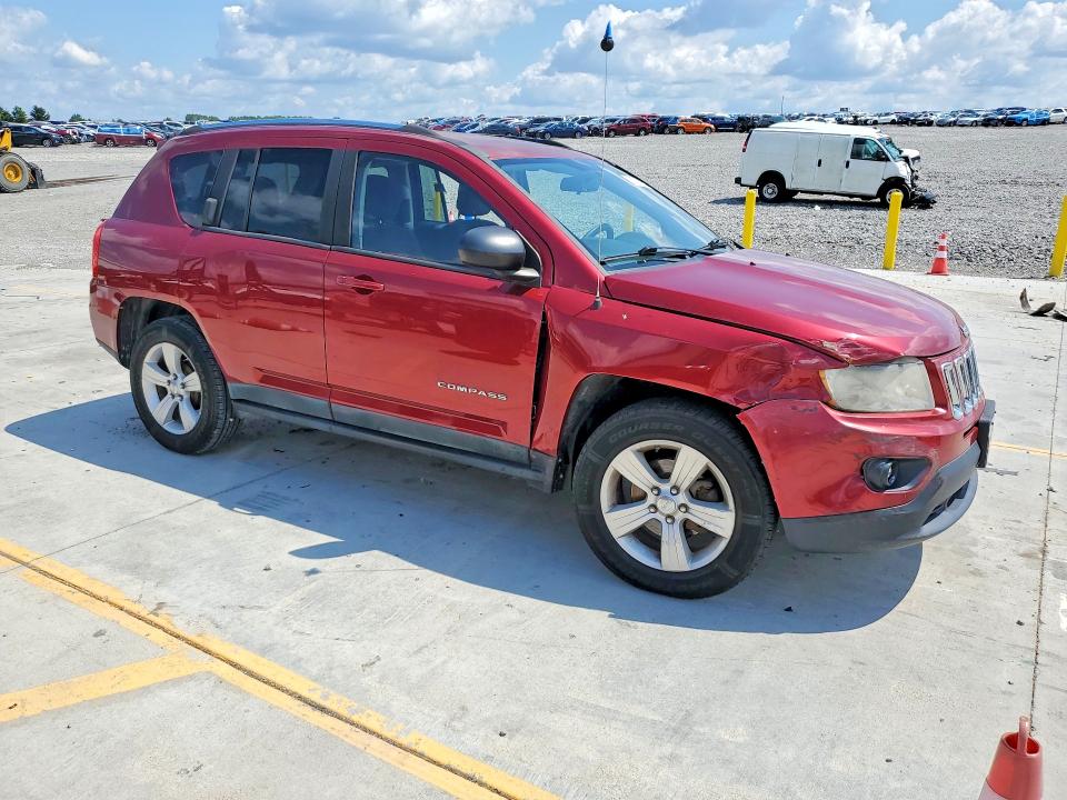 2011 Jeep Compass მანქანა იყიდება აუქციონზე, vin: 1J4NT1FAXBD216804, აუქციონის ნომერი: 63724106