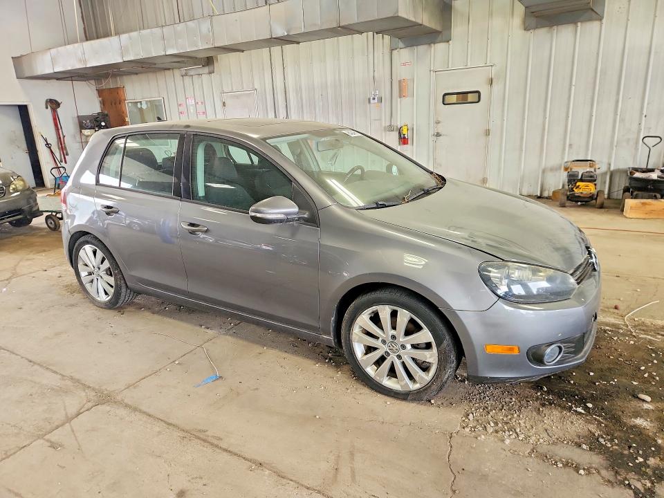64249616 :رقم المزاد ، WVWDM7AJ1DW019777 vin ، 2013 Volkswagen Golf مزاد بيع