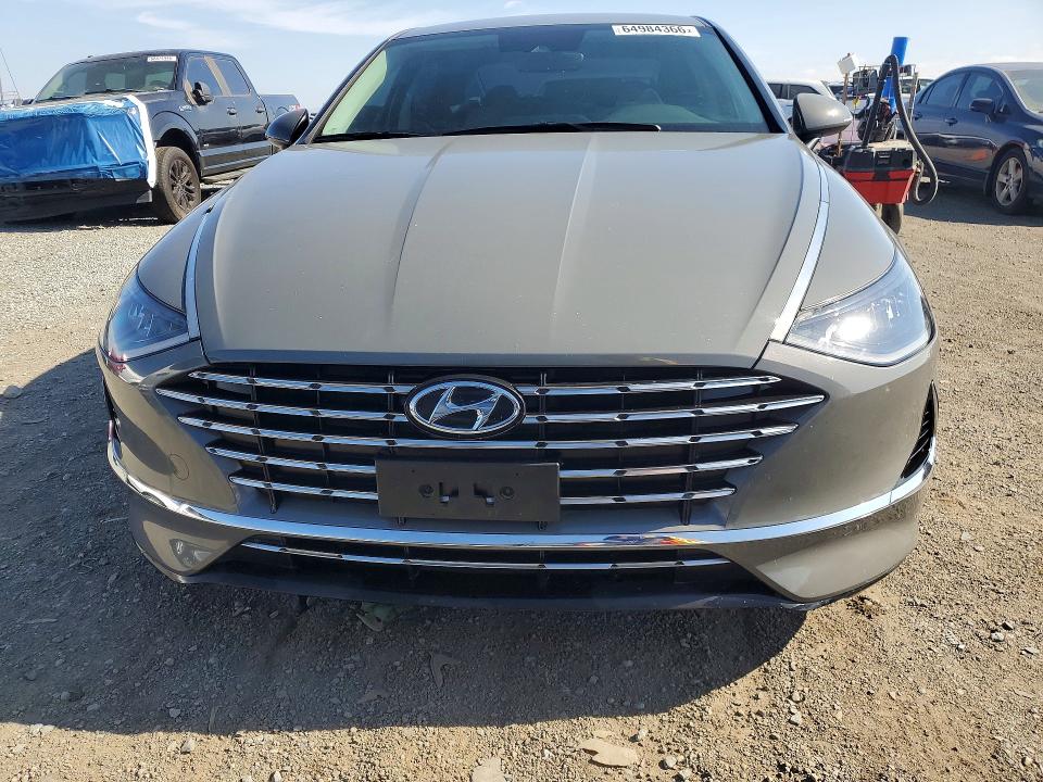 2021 Hyundai Sonata Hybrid მანქანა იყიდება აუქციონზე, vin: KMHL34JJ6MA027993, აუქციონის ნომერი: 64984366