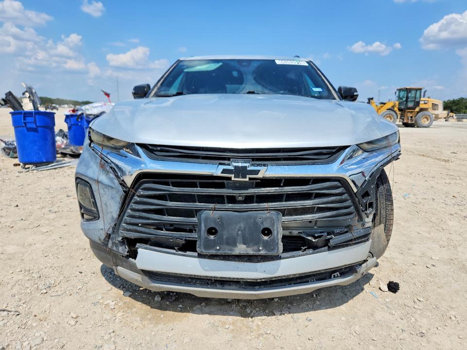 66303916 :رقم المزاد ، 3GNKBDR46MS545254 vin ، 2021 Chevrolet Blazer مزاد بيع