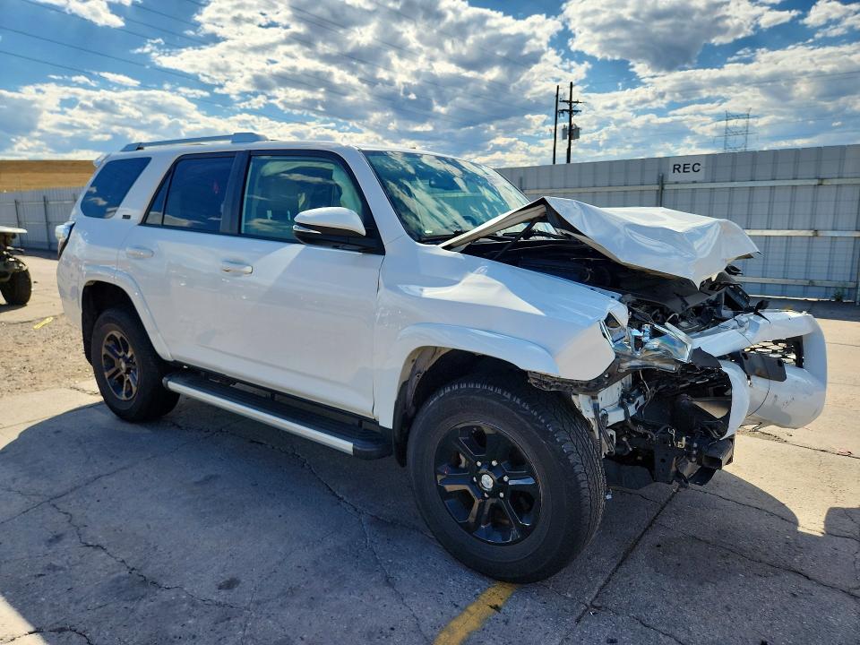 65586176 :رقم المزاد ، JTEBU5JR6F5223769 vin ، 2015 Toyota 4runner مزاد بيع