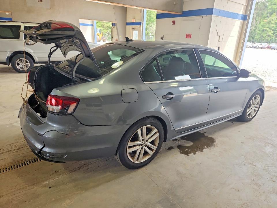 Продажа на аукционе авто 2017 Volkswagen Jetta, vin: 3VWL17AJ2HM205206, номер лота: 66381336