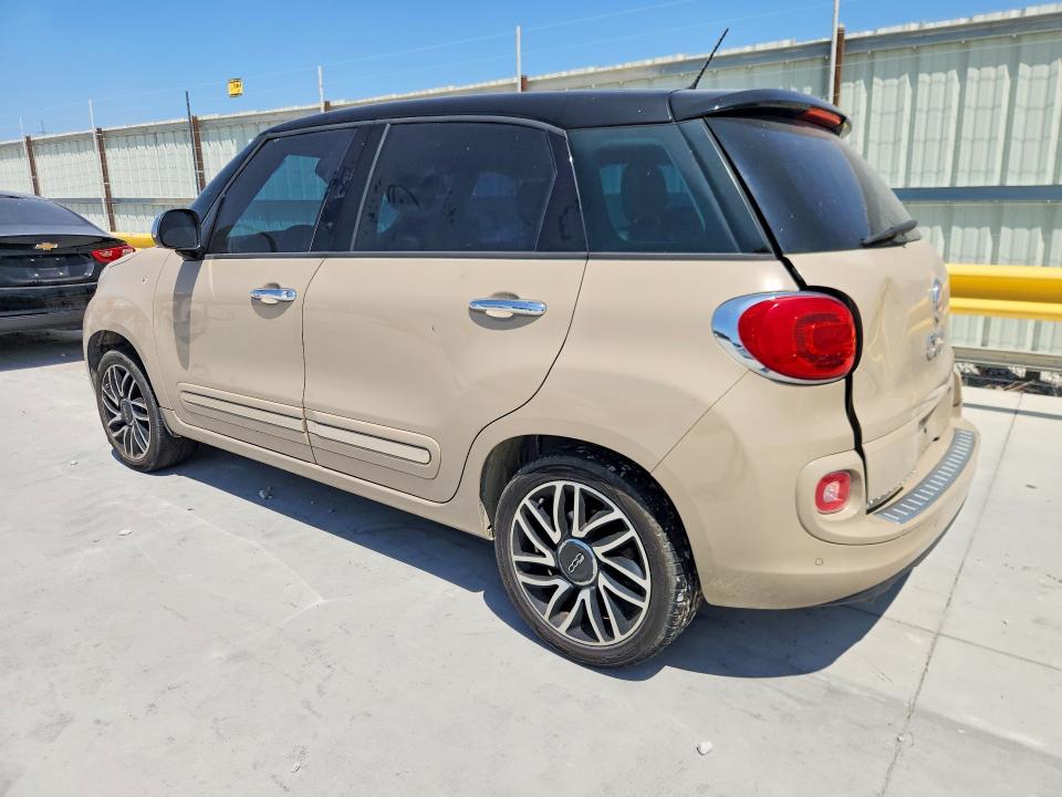 64777786 :رقم المزاد ، ZFBCFACH4EZ029090 vin ، 2014 Fiat 500l مزاد بيع