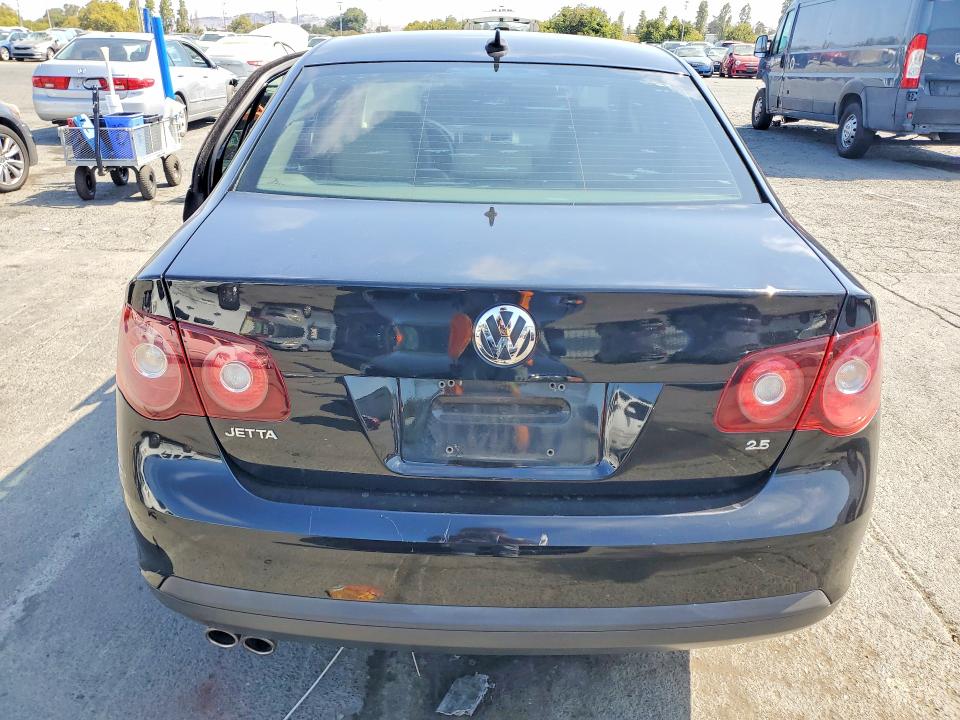Продажа на аукционе авто 2010 Volkswagen Jetta, vin: 3VWRZ7AJ9AM036343, номер лота: 64704626