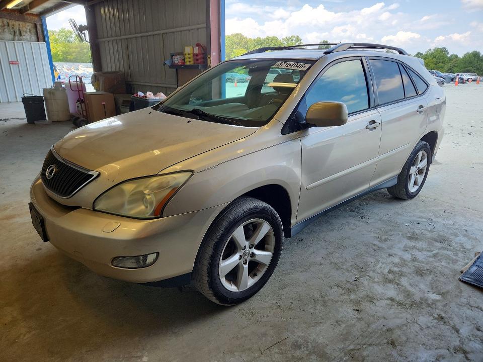 67154046 :رقم المزاد ، 2T2HK31U27C032637 vin ، 2007 Lexus Rx مزاد بيع