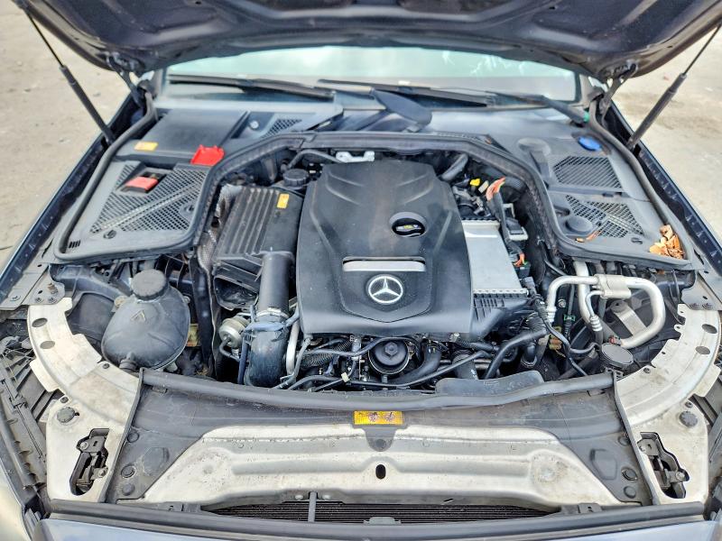64301176 :رقم المزاد ، 55SWF4JB9FU048346 vin ، 2015 Mercedes-benz C مزاد بيع