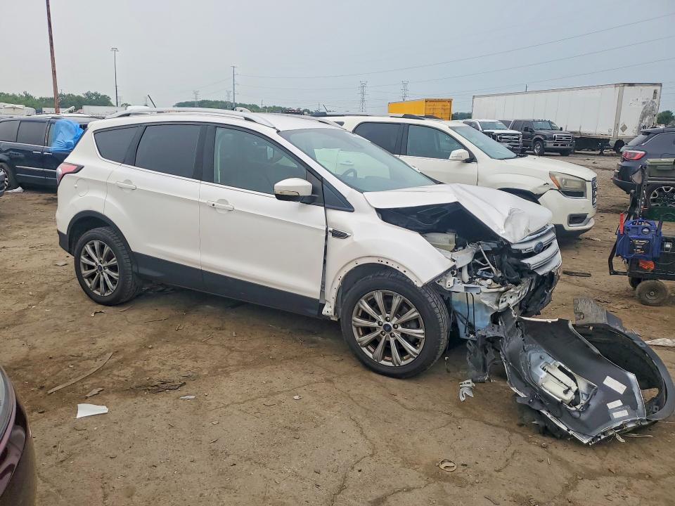 2018 Ford Escape მანქანა იყიდება აუქციონზე, vin: 1FMCU9J97JUA00022, აუქციონის ნომერი: 64608866