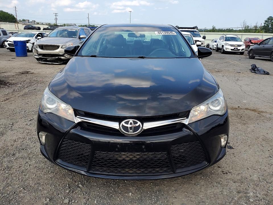 2017 Toyota Camry მანქანა იყიდება აუქციონზე, vin: 4T1BF1FK4HU330522, აუქციონის ნომერი: 65139646