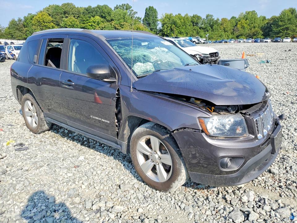 2015 Jeep Compass მანქანა იყიდება აუქციონზე, vin: 1C4NJDBB7FD366094, აუქციონის ნომერი: 65370836