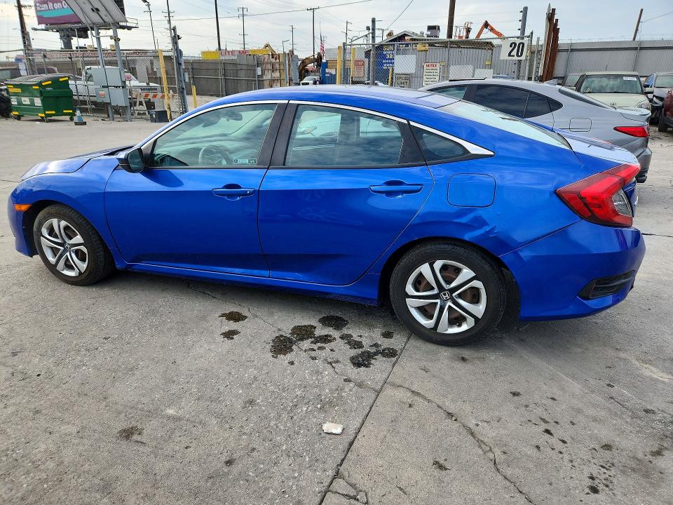 2018 Honda Civic მანქანა იყიდება აუქციონზე, vin: 2HGFC2F50JH558851, აუქციონის ნომერი: 66971256