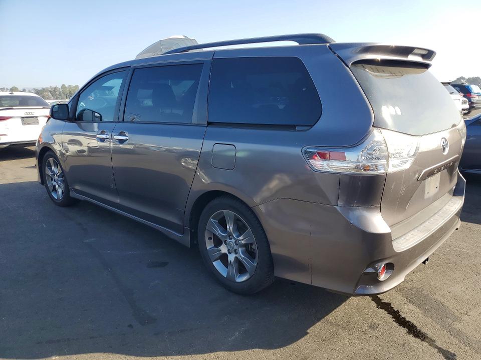 Продажа на аукционе авто 2015 Toyota Sienna, vin: 5TDXK3DC3FS655967, номер лота: 63607186